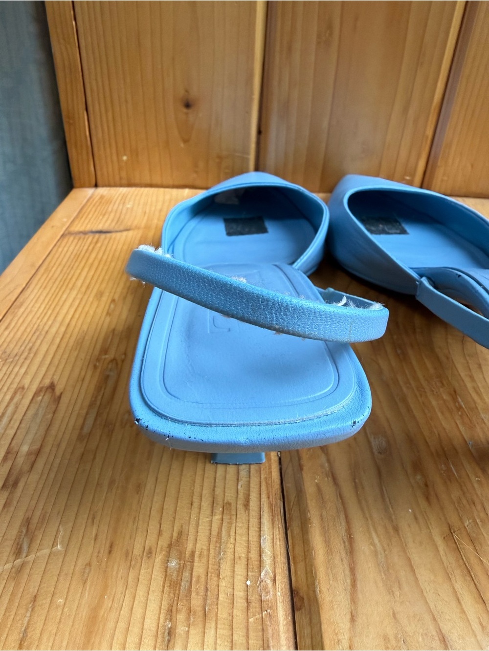 Size 8.5 / 9 Zara Light Blue Leather Pointed-Toe Kitten-Heel Slingback Mules - Picture 14 of 15